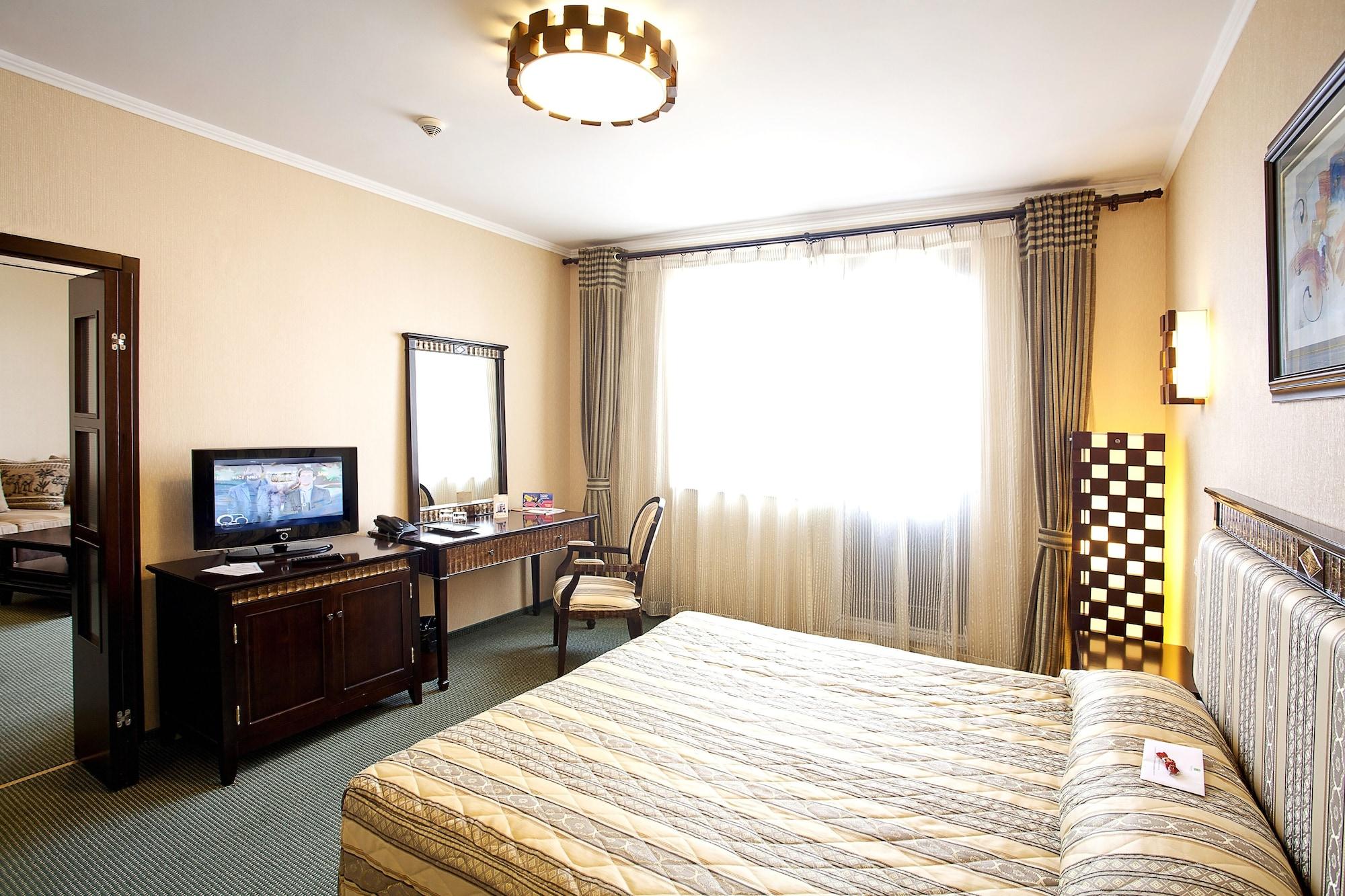 Hotel Tecadra Pipera Bagian luar foto