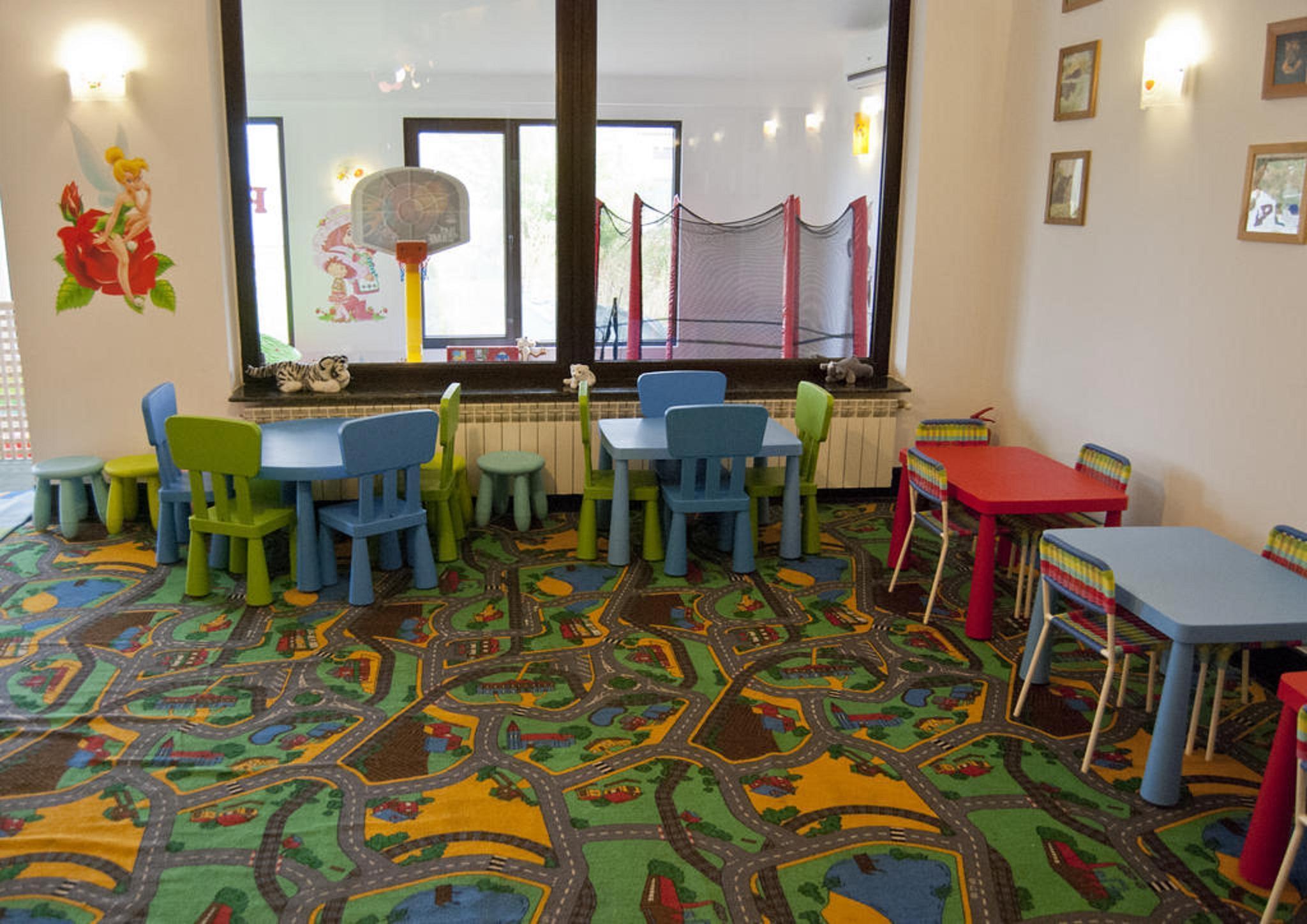 Hotel Tecadra Pipera Bagian luar foto