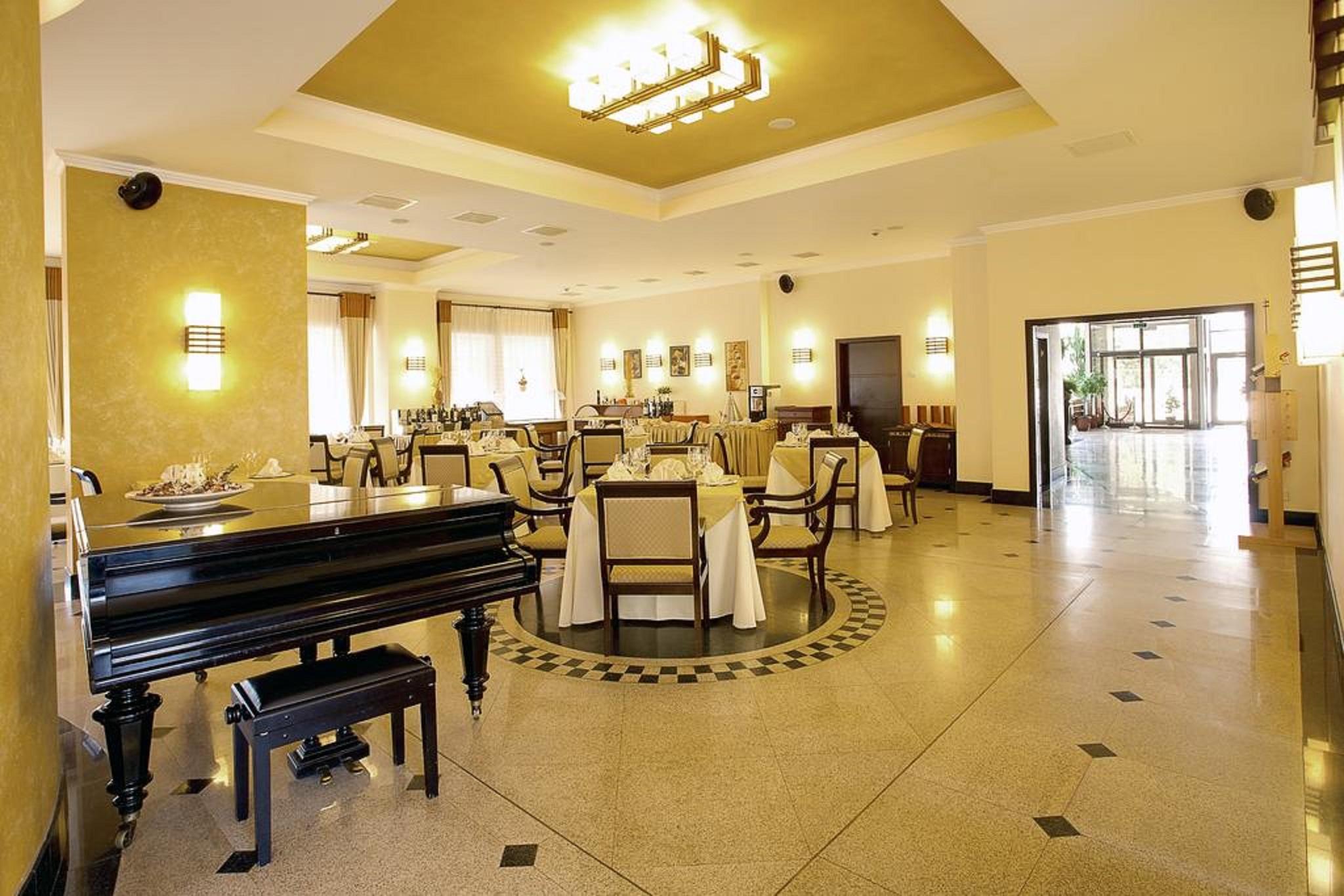 Hotel Tecadra Pipera Bagian luar foto