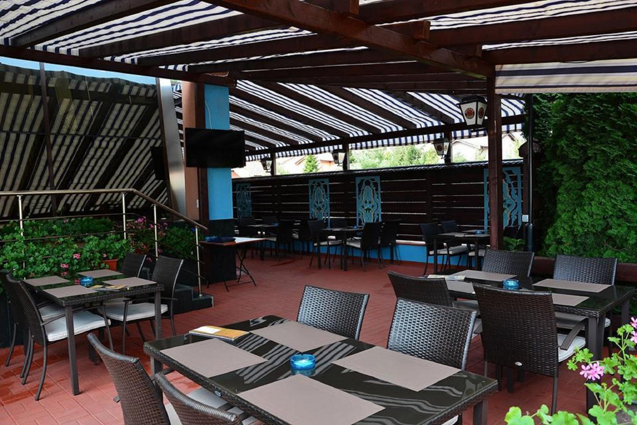 Hotel Tecadra Pipera Bagian luar foto